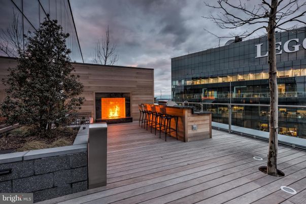 Exterior, Fireplace