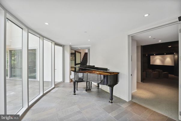 Interior, Piano, Recessed Lighting