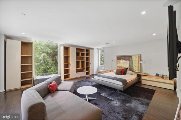 Bedroom, Interior, Living room, Recessed Lighting, Wood Texture Flooring
