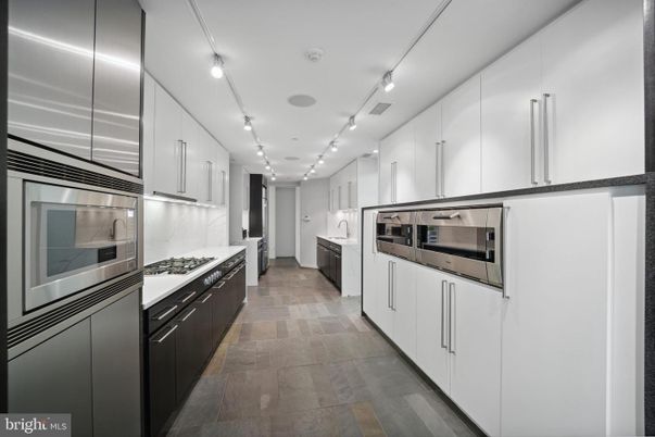 Interior, Kitchen, Stainless Steel Appliances