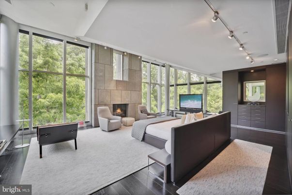 Bedroom, Fireplace, Interior, Recessed Lighting, Wood Texture Flooring