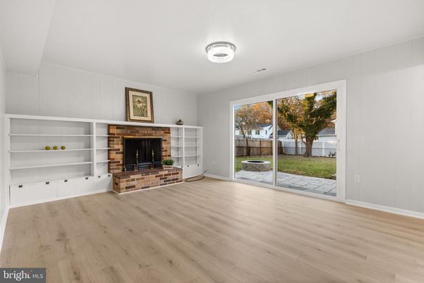 Empty room, Fireplace, Interior, Wood Texture Flooring