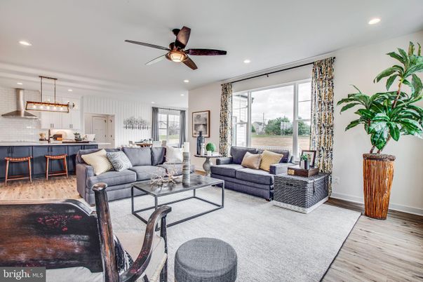 Interior, Kitchen, Living room, Pendant Lights, Recessed Lighting, Wood Texture Flooring