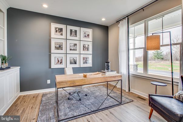 Home Office, Interior, Recessed Lighting, Wood Texture Flooring