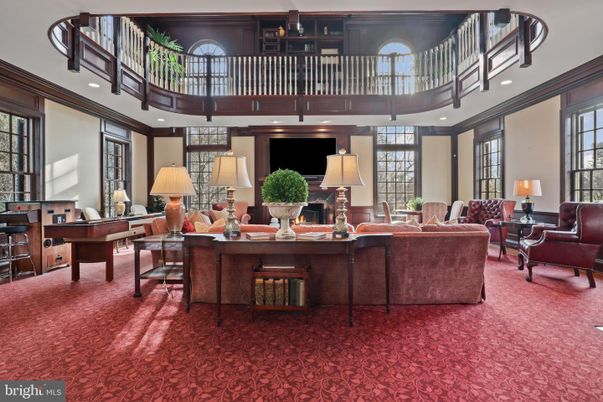 Fireplace, Interior, Living room, Piano, Recessed Lighting