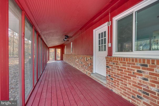Exterior, Wood Texture Flooring