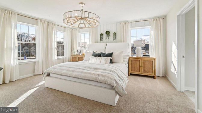Bedroom, Chandelier, Interior