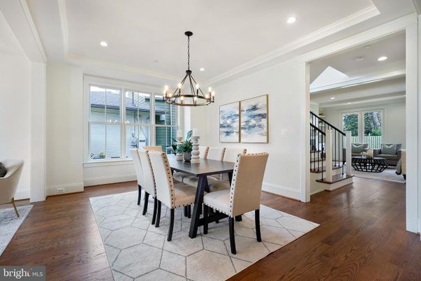 Chandelier, Dining room, Interior, Recessed Lighting, Wood Texture Flooring