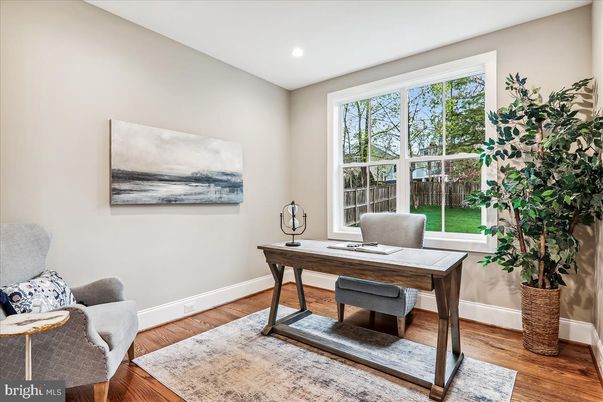 Home Office, Interior, Recessed Lighting, Wood Texture Flooring