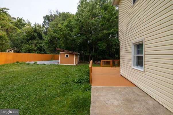 Backyard, Exterior