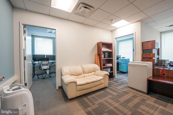 Home Office, Interior, Washer