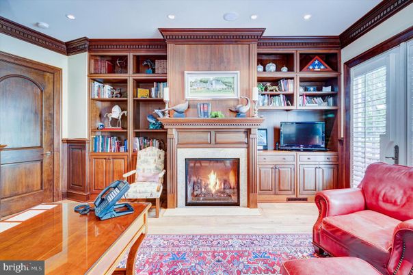 Fireplace, Interior, Recessed Lighting, Wood Texture Flooring