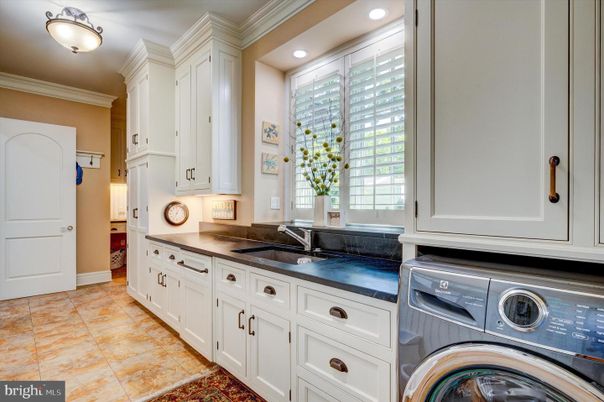 Interior, Recessed Lighting, Washer