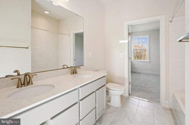 Bathroom, Dual Sink Vanities, Interior, Marble, Recessed Lighting