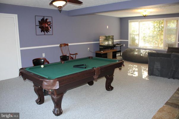 Billiard Table, Game Room, Interior