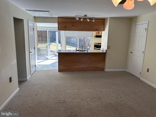 Empty room, Interior, Kitchen