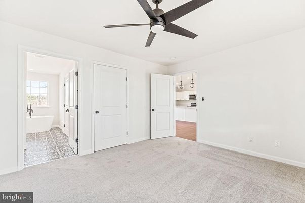 Bathroom, Free Standing Baths, Interior