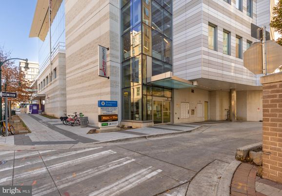 Exterior, Facade, None