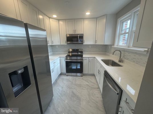 Interior, Kitchen, Marble, Recessed Lighting, Stainless Steel Appliances