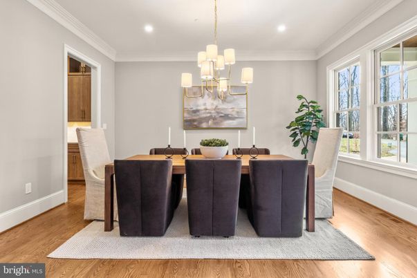 Chandelier, Dining room, Interior, Recessed Lighting, Wood Texture Flooring