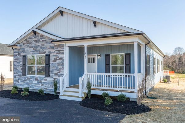 Exterior, Facade, American Craftsman