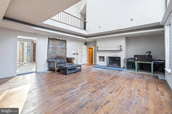 Fireplace, Interior, Recessed Lighting, Wood Texture Flooring