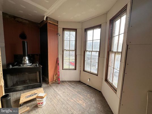 Empty room, Fireplace, Interior, Wood Texture Flooring