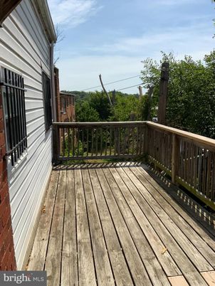Exterior, Wood Texture Flooring