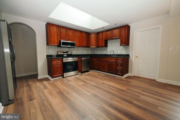Interior, Kitchen, Stainless Steel Appliances, Wood Texture Flooring