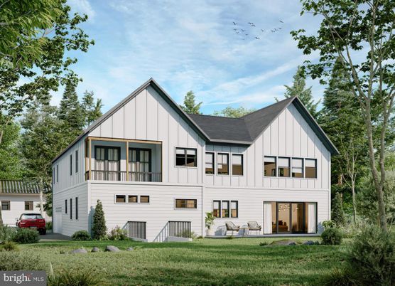 Backyard, Exterior, Facade, Farmhouse