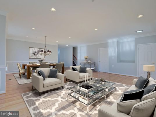 Dining room, Interior, Living room, Pendant Lights, Recessed Lighting, Wood Texture Flooring