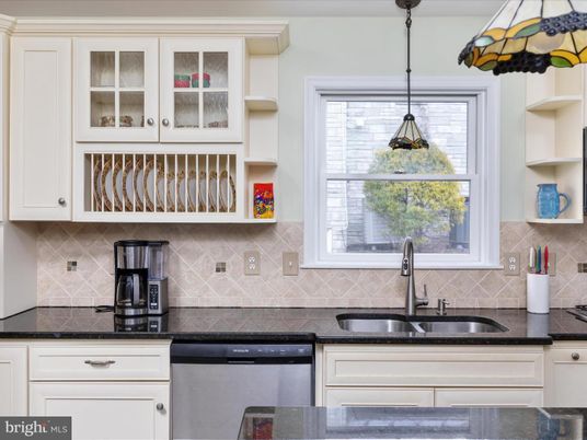 Interior, Kitchen, Pendant Lights