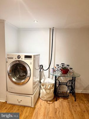 Interior, Recessed Lighting, Utility Closets, Washer, Wood Texture Flooring