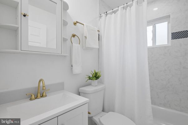 Bathroom, Interior, Marble Walls