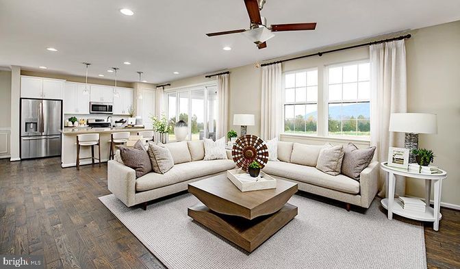 Interior, Kitchen, Living room, Pendant Lights, Recessed Lighting, Stainless Steel Appliances, Wood Texture Flooring