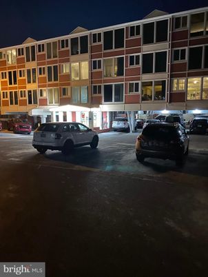 Exterior, Facade, Condo Building