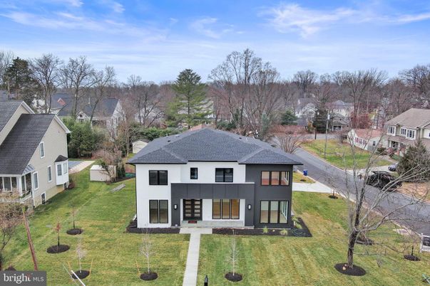Backyard, Exterior, Facade, Georgian