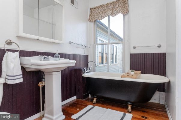 Bathroom, Free Standing Baths, Interior, Wood Texture Flooring