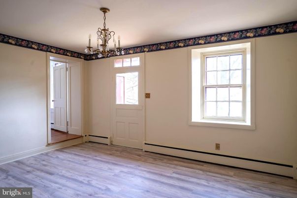 Chandelier, Empty room, Interior, Wood Texture Flooring