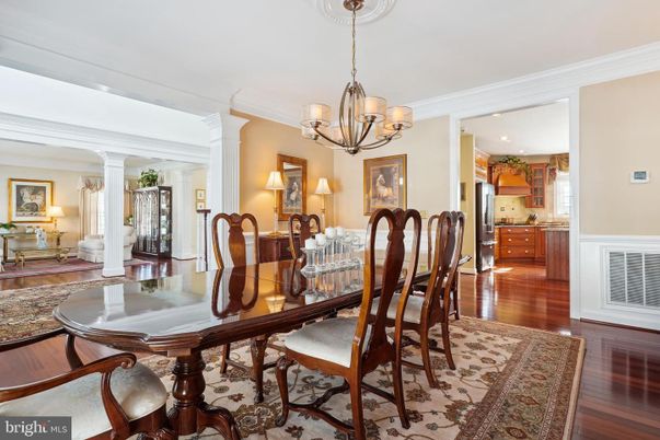 Chandelier, Dining room, Interior, Kitchen, Recessed Lighting, Wood Texture Flooring