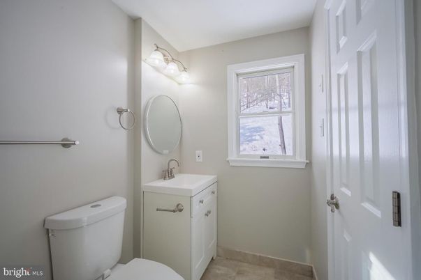 Bathroom, Interior
