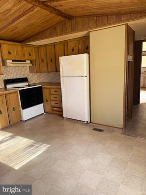 Interior, Kitchen, Wooden Ceilings