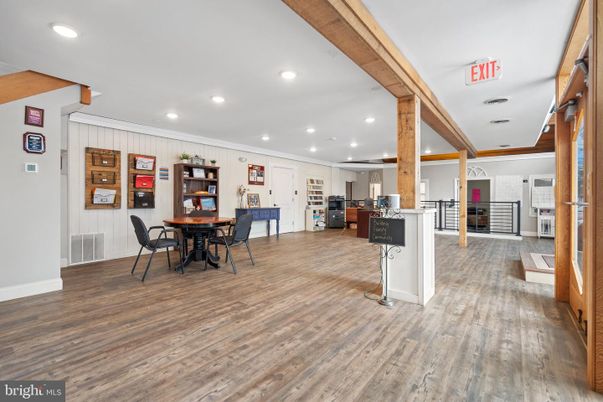 Dining room, Interior, Kitchen, Recessed Lighting, Wood Texture Flooring