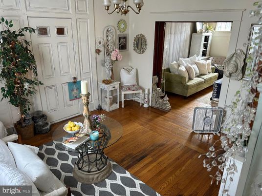 Chandelier, Interior, Living room, Wood Texture Flooring