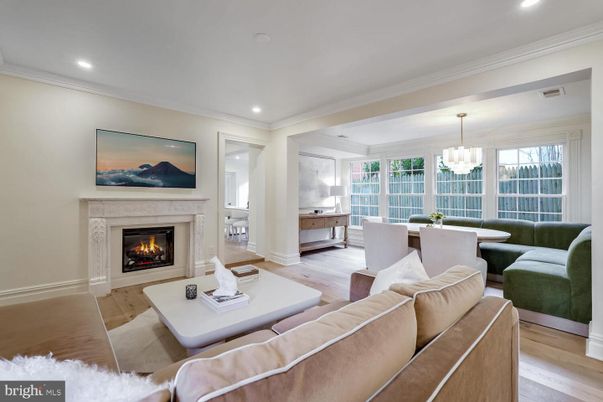 Chandelier, Dining room, Fireplace, Interior, Living room, Recessed Lighting, Wood Texture Flooring
