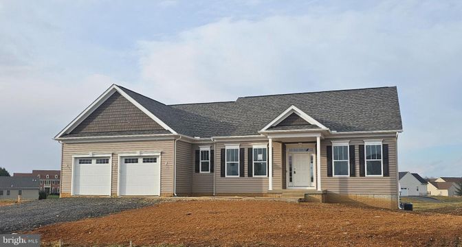 Attached, Exterior, Facade, Ranch