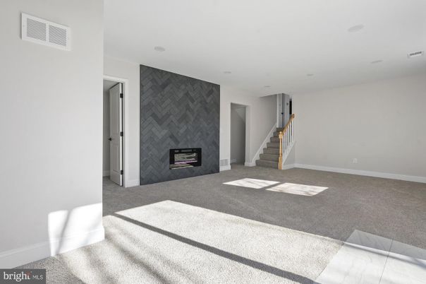 Empty room, Fireplace, Interior, Recessed Lighting