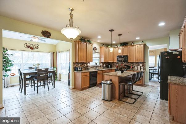 Dining room, Interior, Kitchen, Pendant Lights, Recessed Lighting
