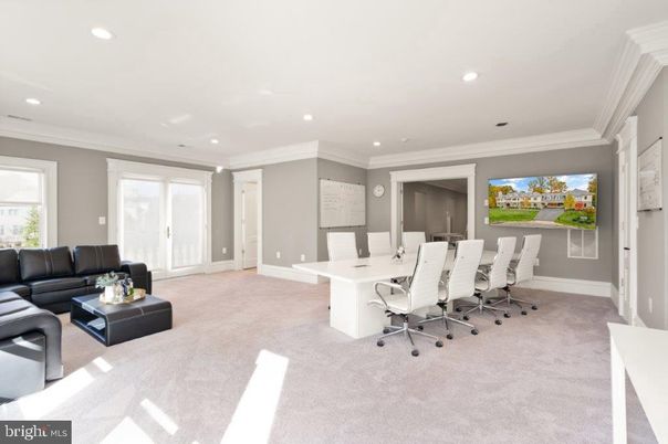 Dining room, Interior, Living room, Recessed Lighting