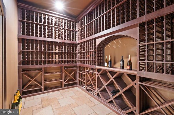 Interior, Recessed Lighting, Wine Storage